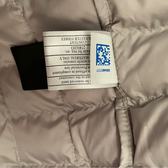 The North Face Women's
ThermoBall Eco Snap Jacket-Size Medium-Dove Grey Camo - Picture 14 of 15